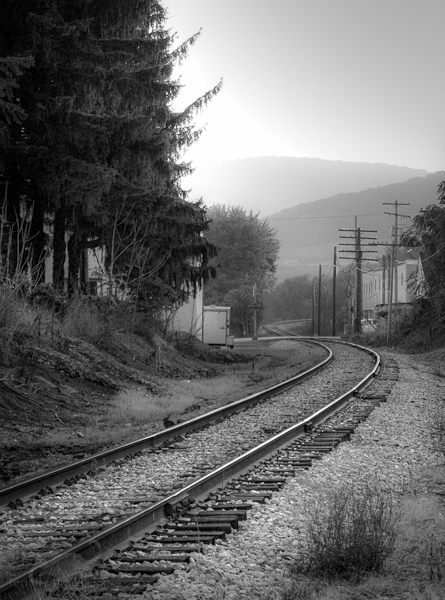Railroad to the Mountains